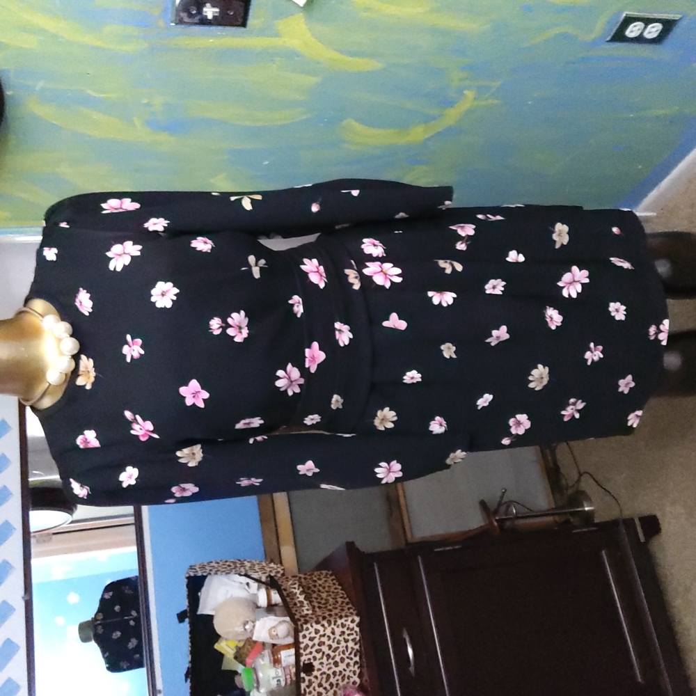 💋💐MARELLA long-sleeves black &pink flora print